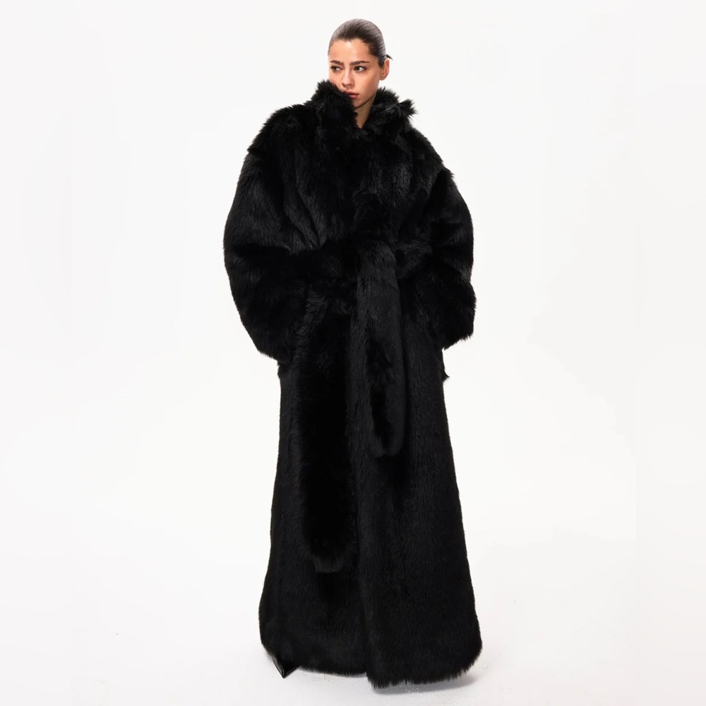 KHY Long Faux Fur Coat Black